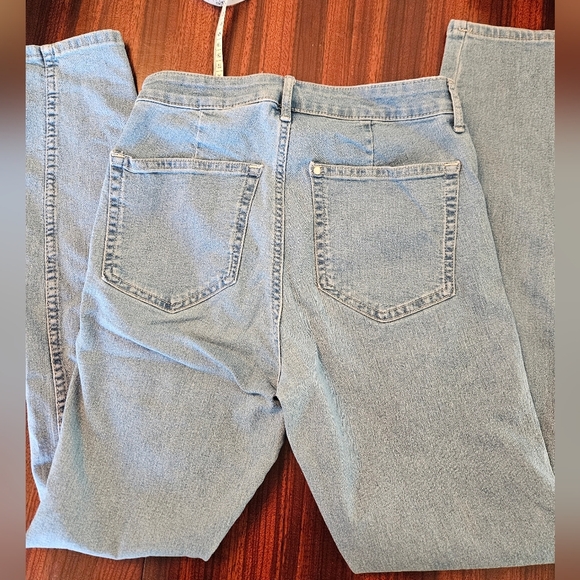 &Denim High Waist Skinny  Coup Moulante  Blue Jeans Sz US 4 EUC - Picture 2 of 7